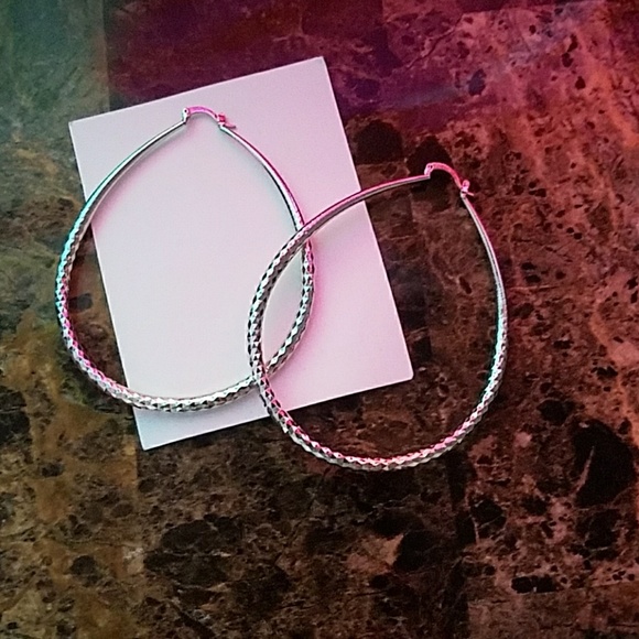 Jewelry - Joyeria